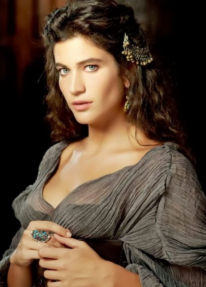  بيراك توزوناتاش