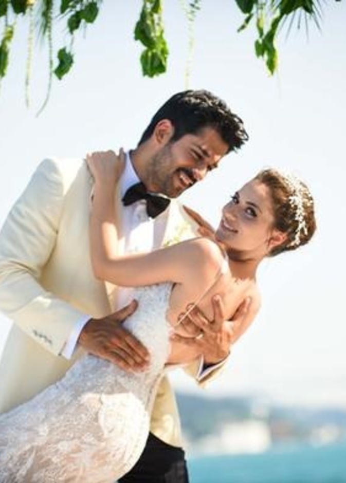 فهرية افجان وبوراك اوزجفيت