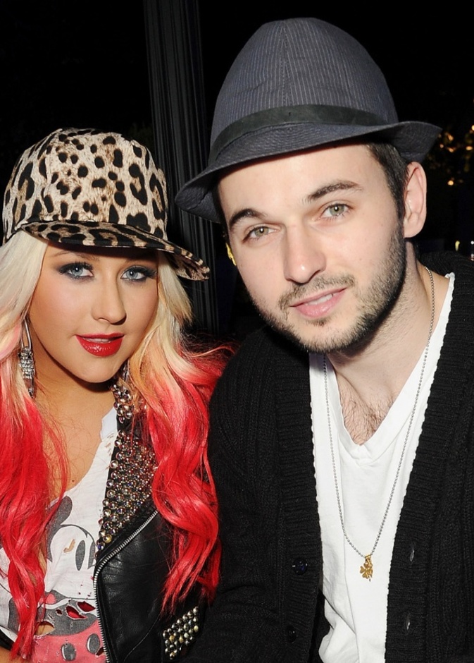 كريستينا أغيليرا عروس أيلول المقبل