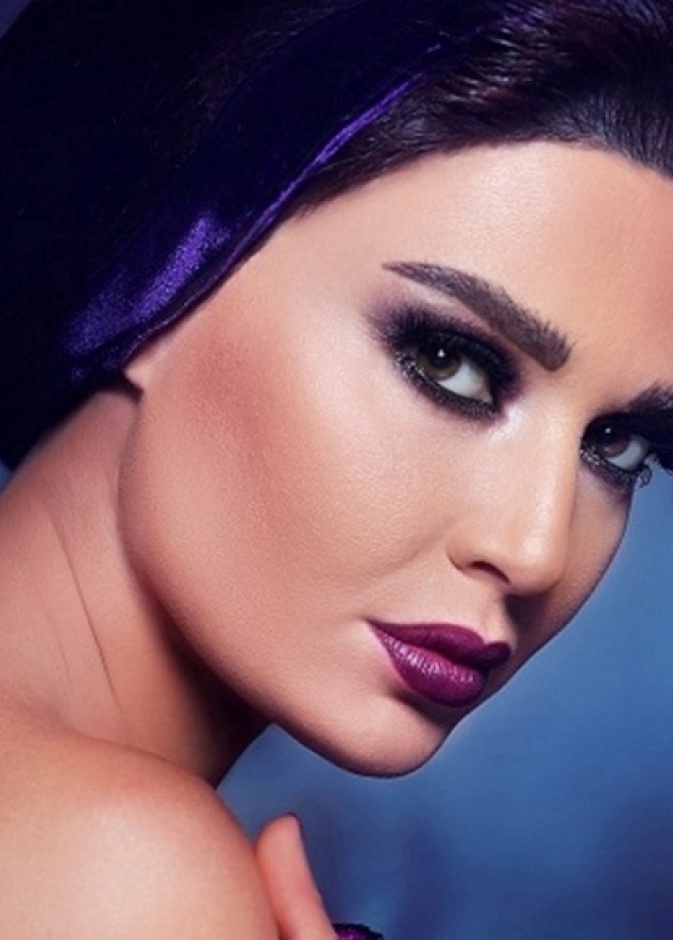 سيرين عبدالنور متألقة بمكياج كوليت اسكندر