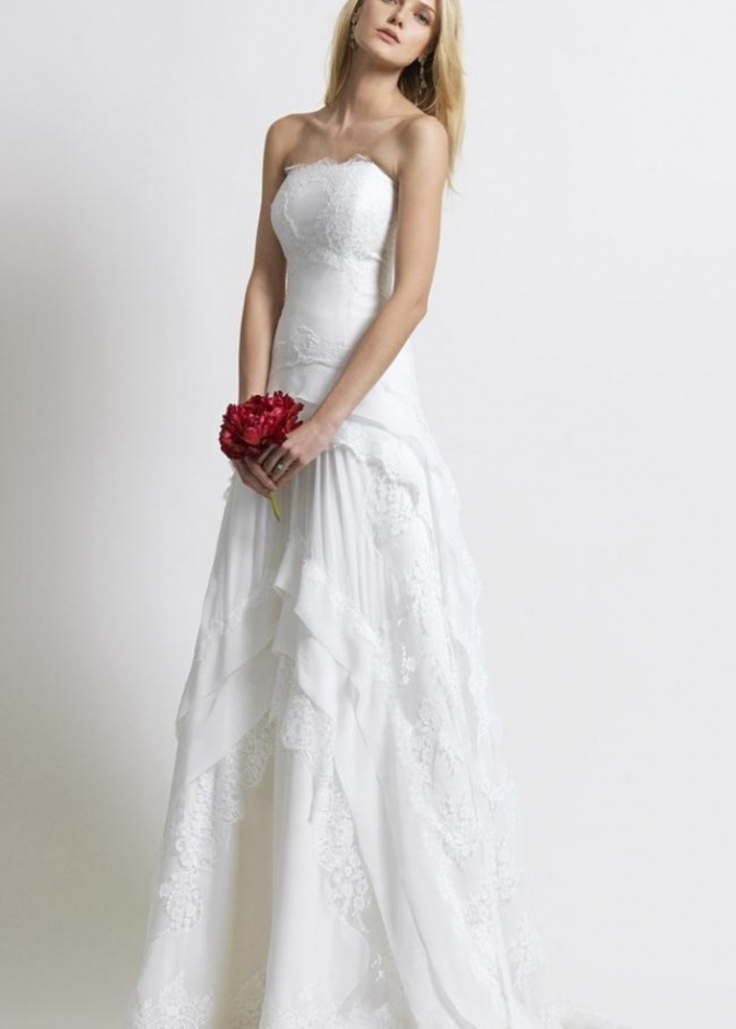 فساتين زفاف  Christos Costarello... أناقة حالمة