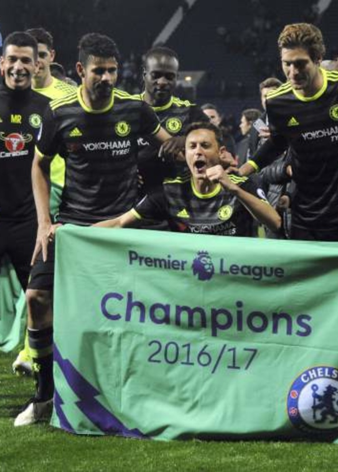 تشيلسي يتوج بلقب الدوري الإنجليزي