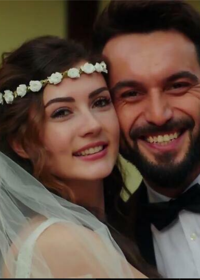 مشهد من مسلسل الزوج الرائع