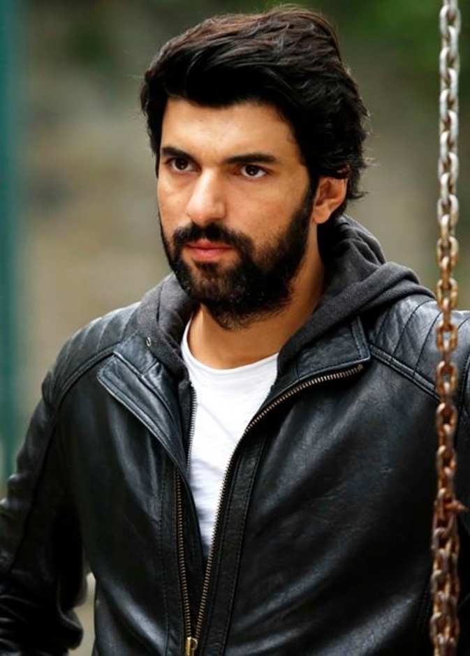 انجين اكيورك 