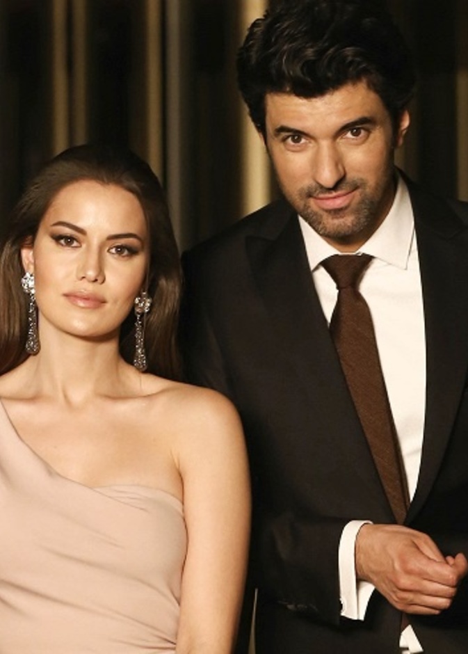 انجين اكيوريك وفهرية افجان