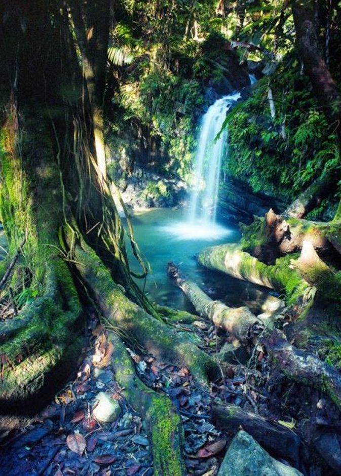 ما أبدع هذا المكان