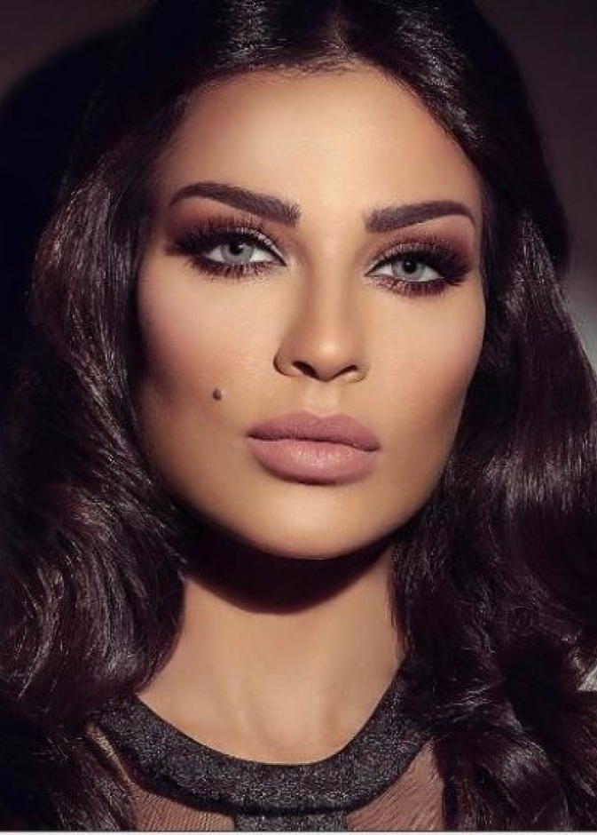 حواجب نادين نجيم 2017