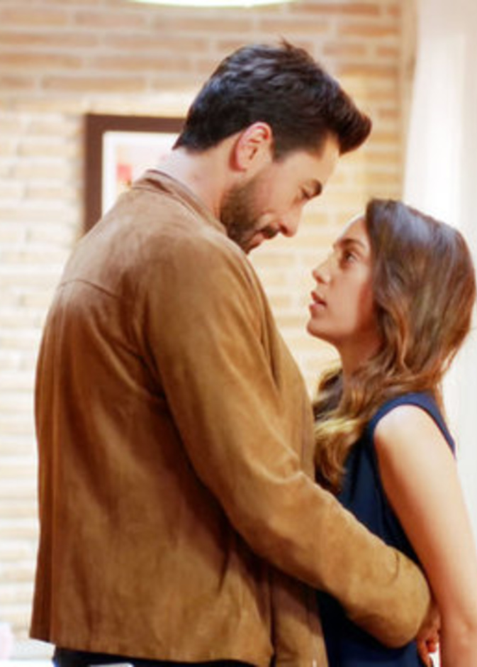 مشهدمن مسلسل نبضات قلب