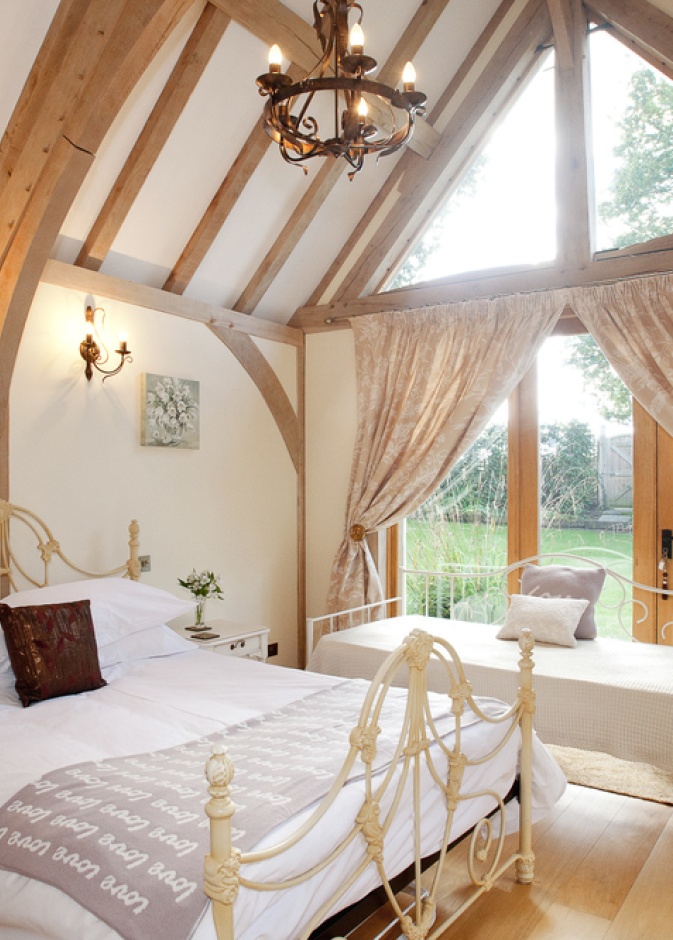 جسر في حديقة نيو فوريست