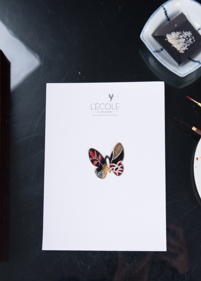 من المجوهرات الفرنسية إلى طلاء اللاكر الياباني