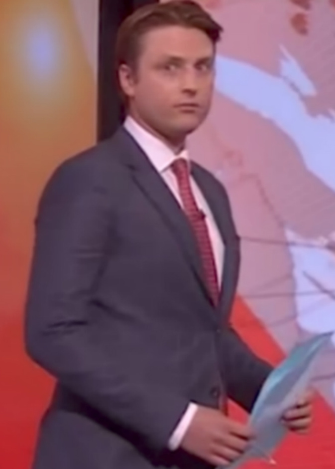 موقف محرج لمذيع بي بي سي نيوز على الهواء مباشرة