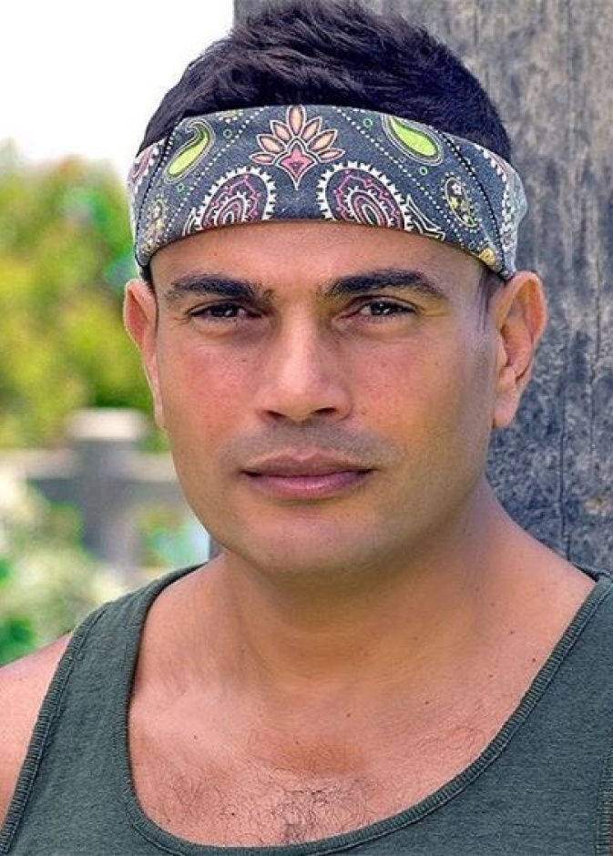 عمرو دياب في فيديو نادر له