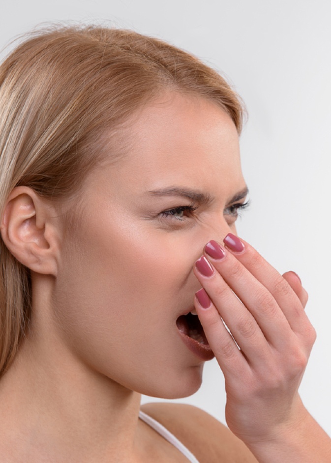 رائحة فمك قد لا تستطيعين انت نفسك تحملها