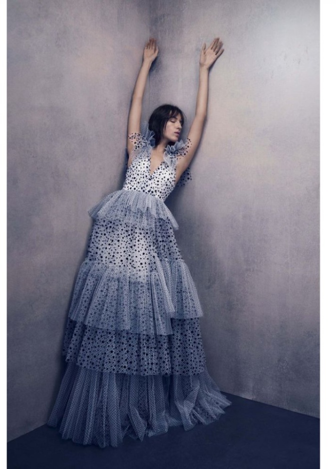 فساتين ناعمة باقمشة فاخرة من مجموعة راشيل زو للعروس