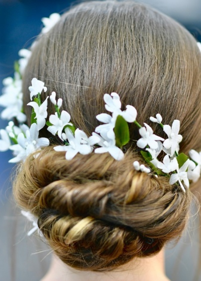 تسريحة الكعكة الحلزونية