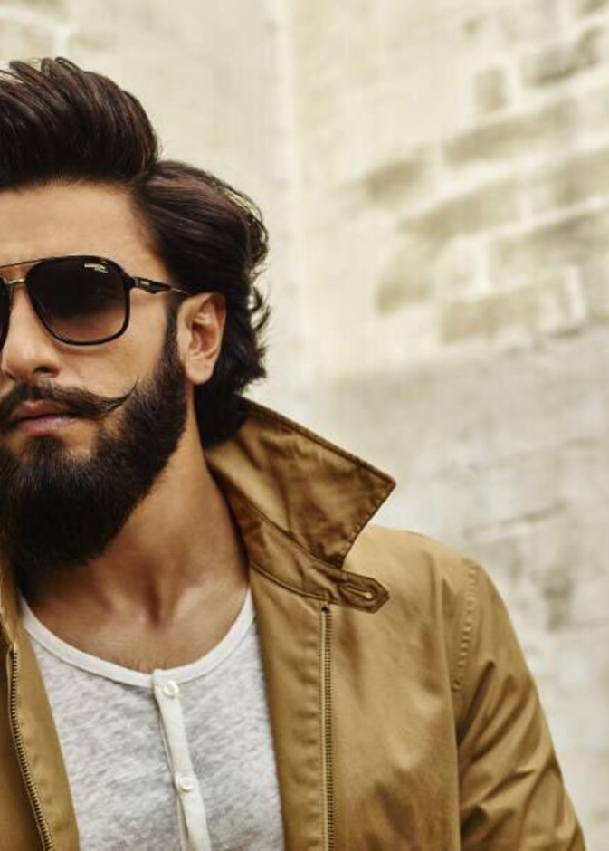 كبير خان يخرج لأول مرة فيلم رياضي