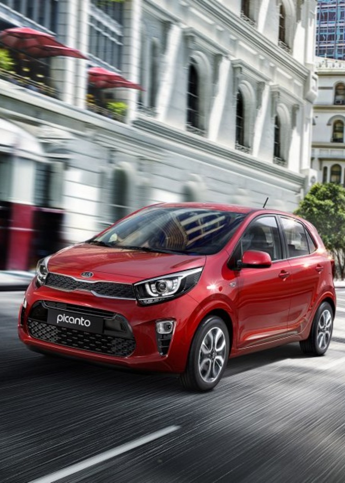 كيا بيكانتو 2017 صغيرة ومثالية للنساء