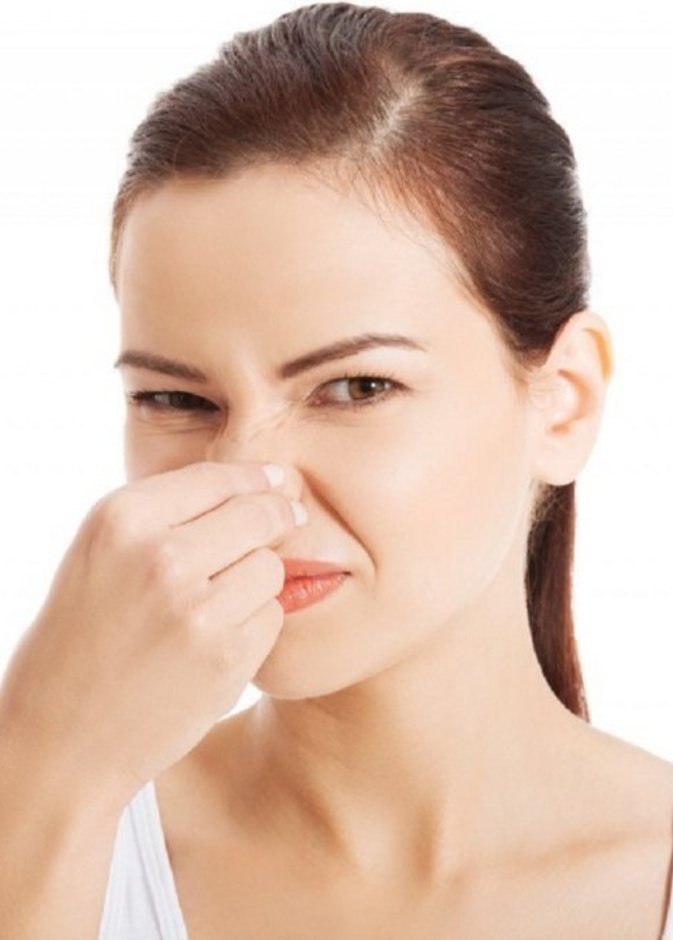 تخلصي من رائحة العرق