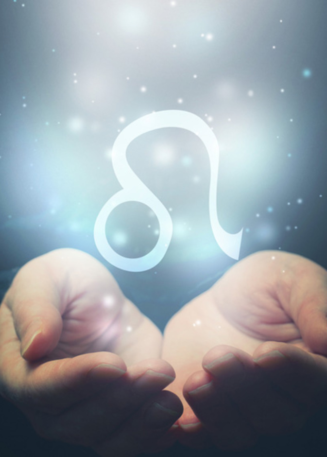 ينجذب الرجل من برج الميزان الى المرأة الاجتماعية