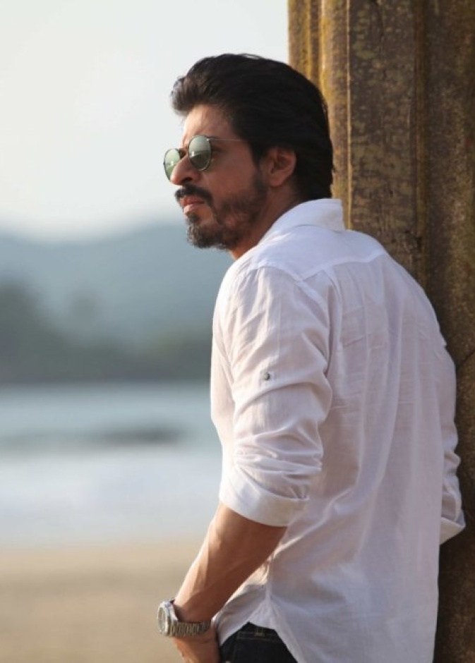 هذه نصيحة شاروخان للشباب الساعين خلف المال