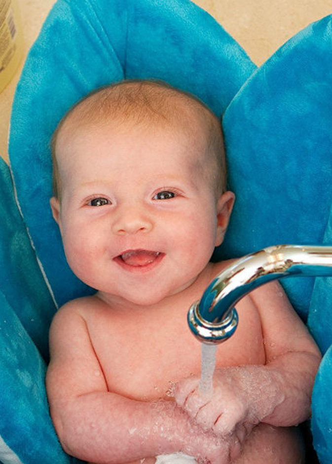 طرق تحميم الأطفال الصحيحة