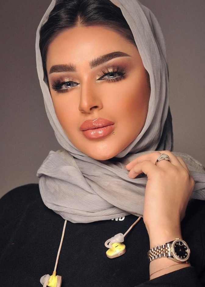 مكياج مميز من أمل