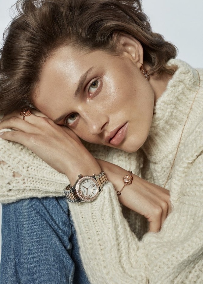 دار شوبارد Chopard السويسرية الشهيرة في صناعة المجوهرات والساعات.