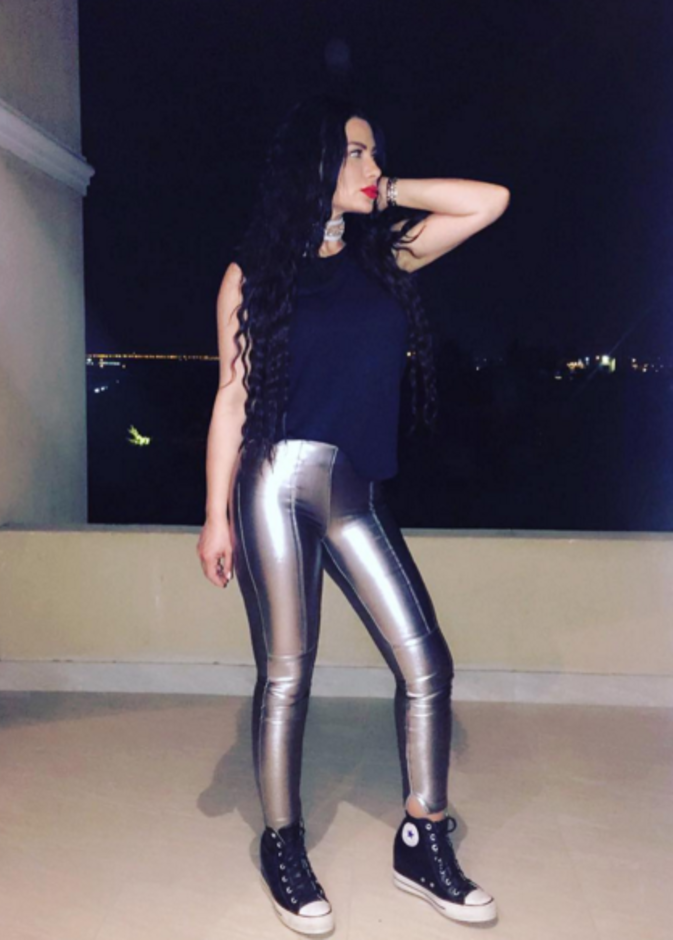 فستان مزين بالكشكش اختارته صبا مبارك لحفل ختام مهرجان الجونة