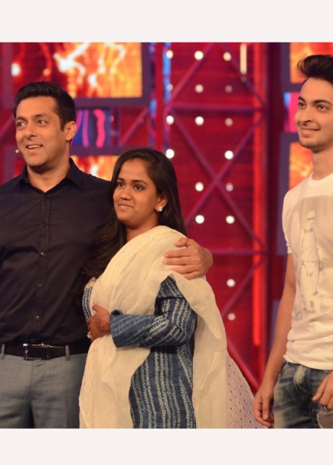 سلمان خان يخطط لإنتاج أفلام جديدة لزوج شقيقته