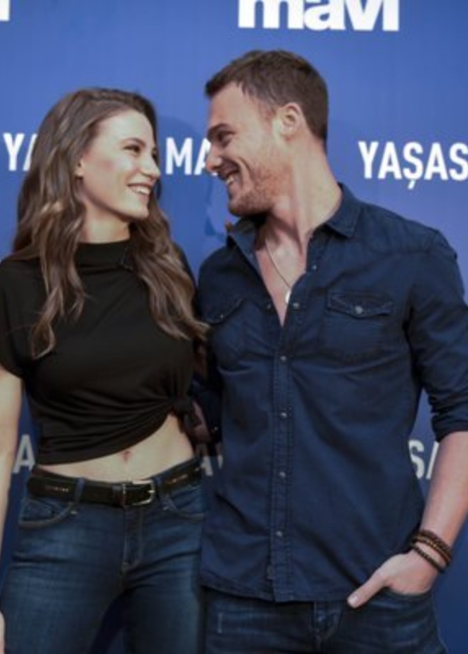 سيريناي ساريكايا وكرم بورسين