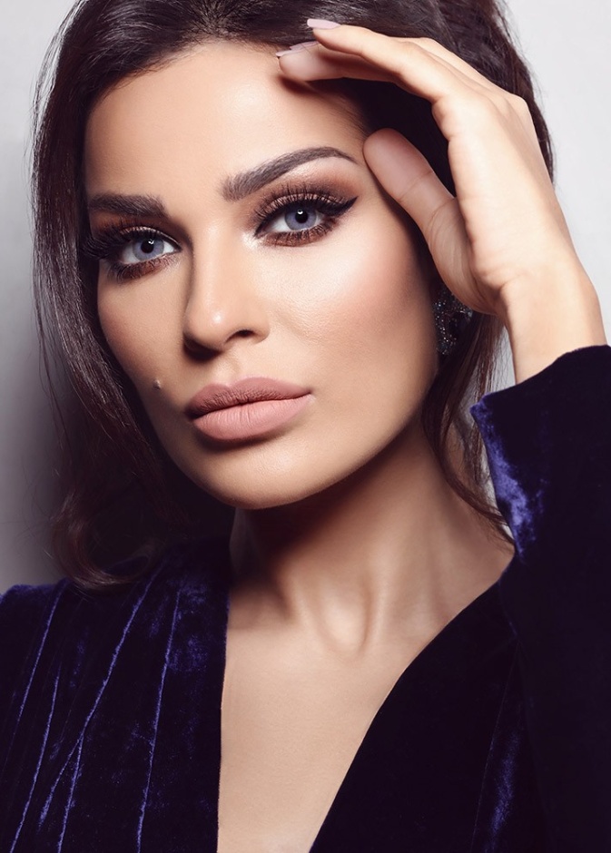 نادين نجيم