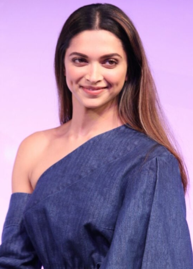 ديبيكا بادوكون تؤكد صعوبة علاقات الحب والنجاح