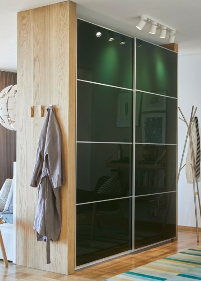 تصميم عصري و مميز لخزانة غرفة النوم الزنيقة