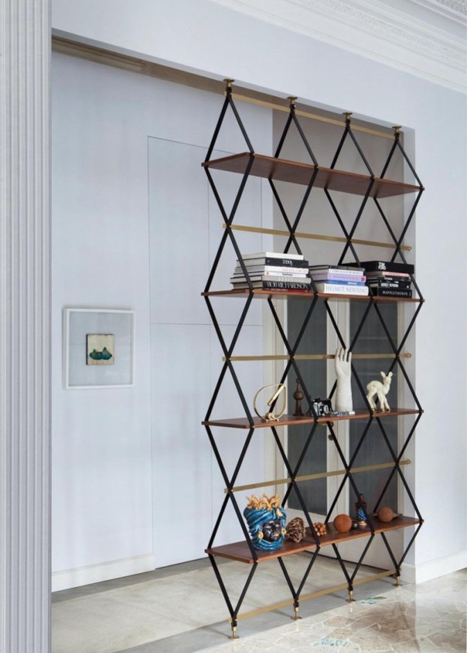 أشكال هندسية في تصميم المكتبة الجدارية