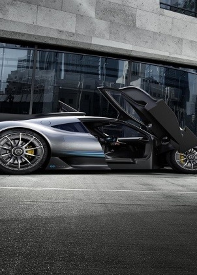 نظام إلكتروني متكامل في سيارة مرسيدس Project One 