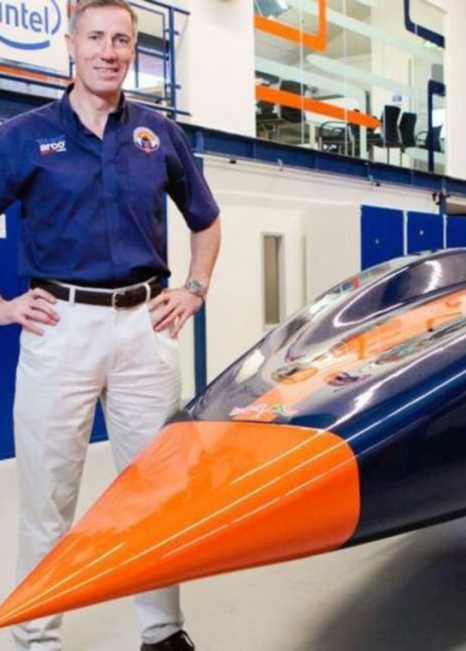 سيارة بلادهاوند جاهزة لدخول موسوعة جينيس للأرقام القياسية