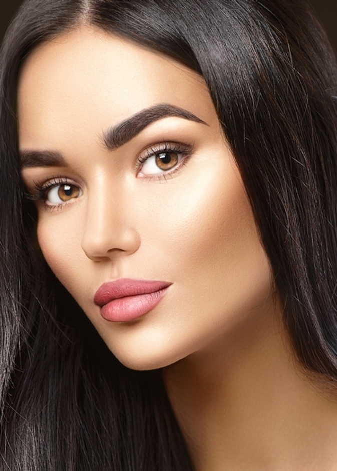 تكثيف الحواجب بالقرنفل