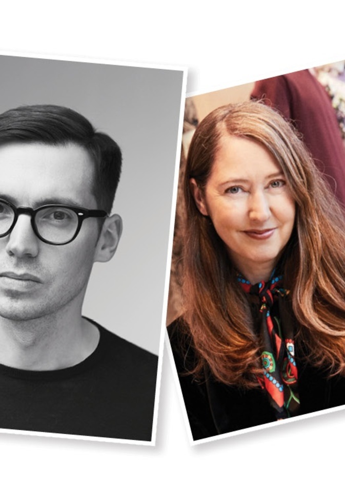 حقيبة باللون البرغندي