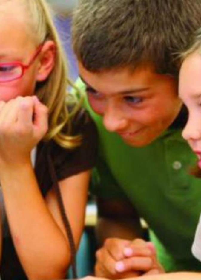 دور وسائل الاعلام في تربية الابناء