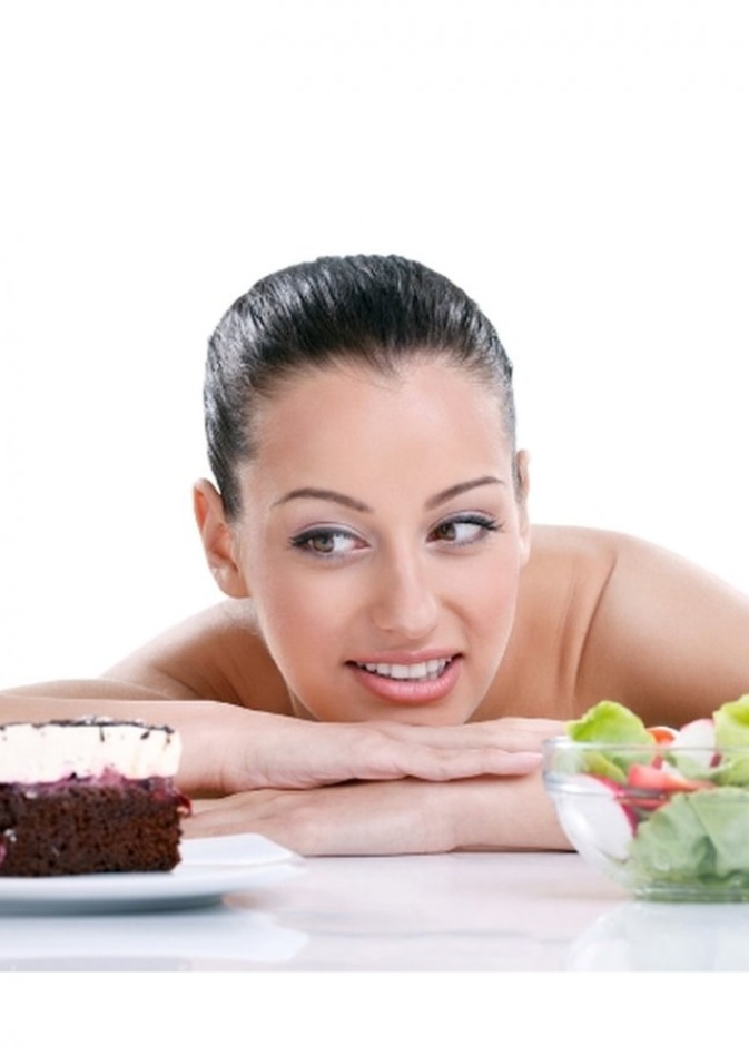 خطوات تقلل شهيتك للحلويات قبل الزواج