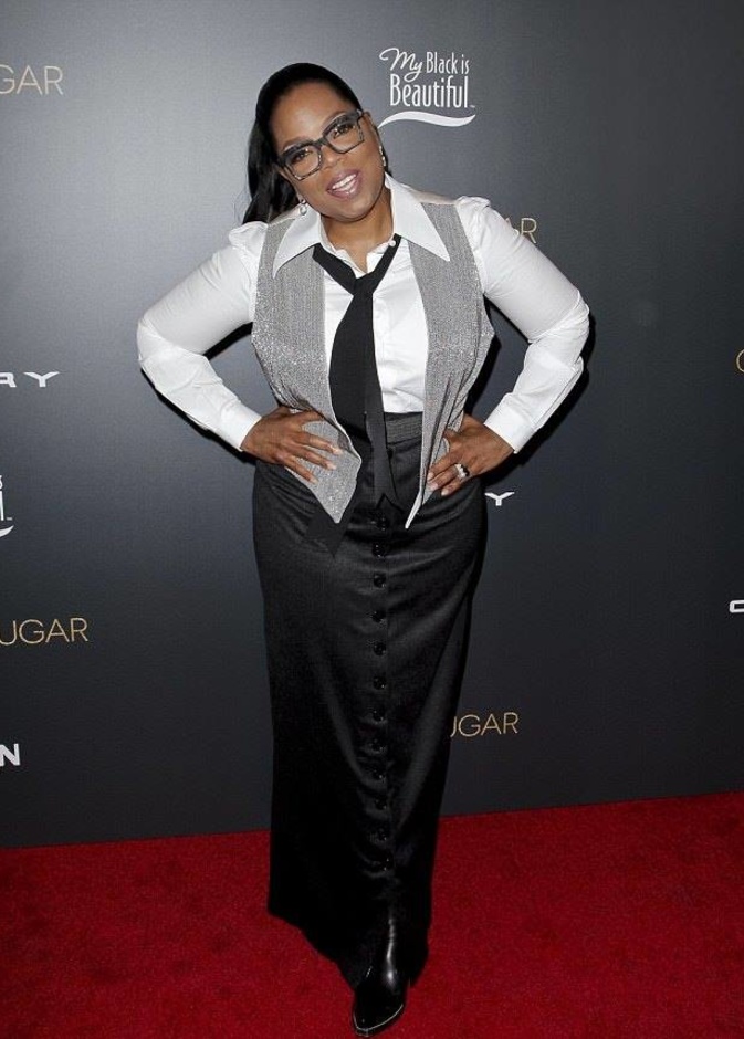 اوبرا وينفري، 63 عاما، تبهر الجميع بخسارتها 18 كغم خلال حضورها لأحد الأنشطة الفنية في لويزيانا