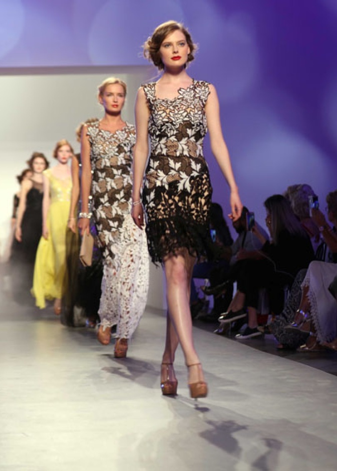من مجموعة Christophe Guillarmé  