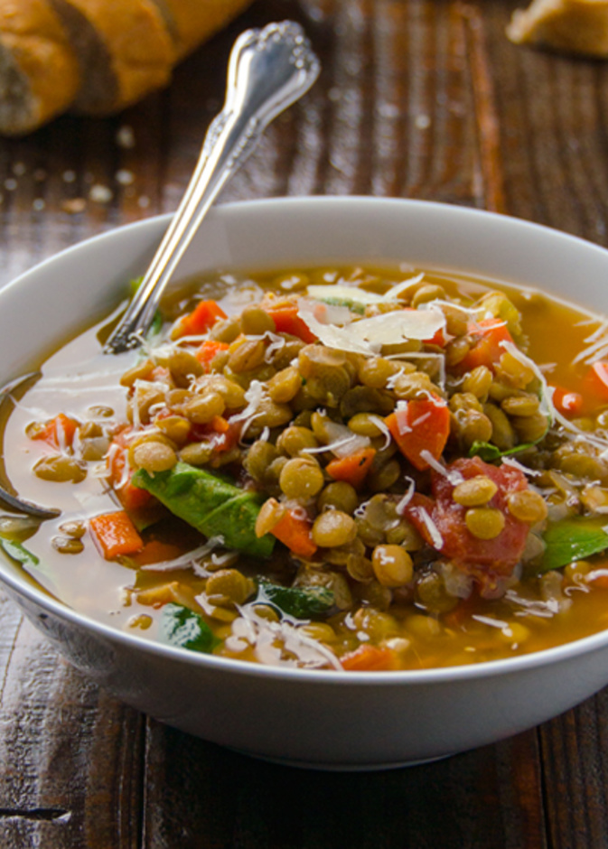 فوائد شوربة العدس الصحية