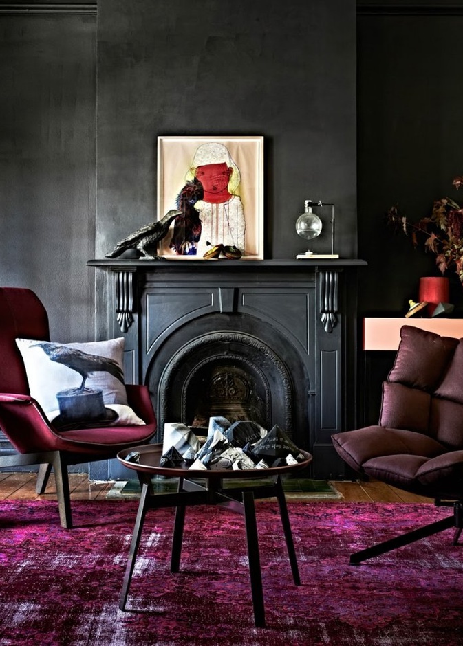 ديكور غرفة جلوس رائع بالألوان الأرضية الداكنة