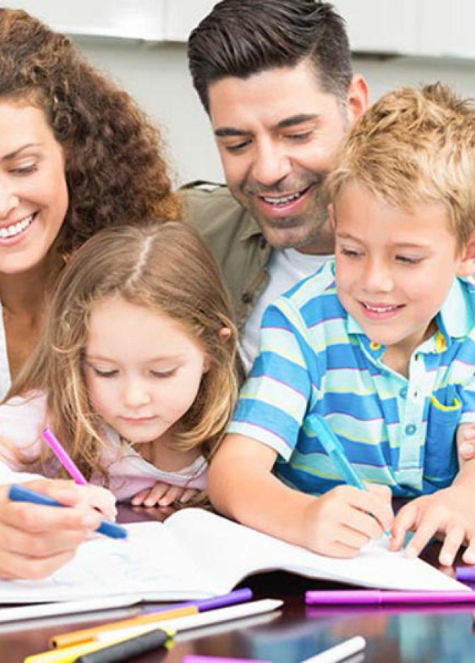 دور الاسرة في بناء شخصية الطفل