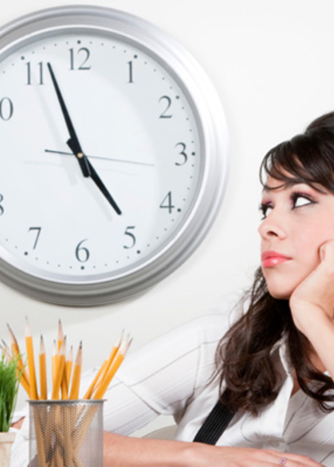 على الرغم من انها مليئة بالنشاط والحيوية إلا انها تملّ بسرعة.