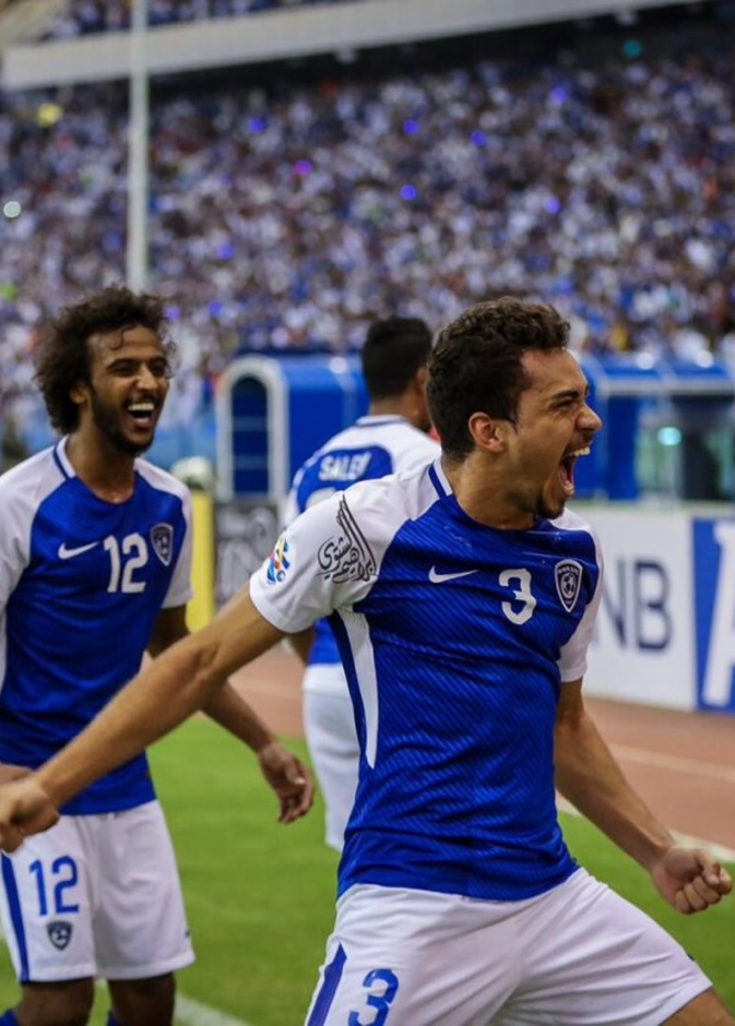 مهاجم الهلال كارلوس إدواردو يجري عمليى الرباط الصليبي بنجاح