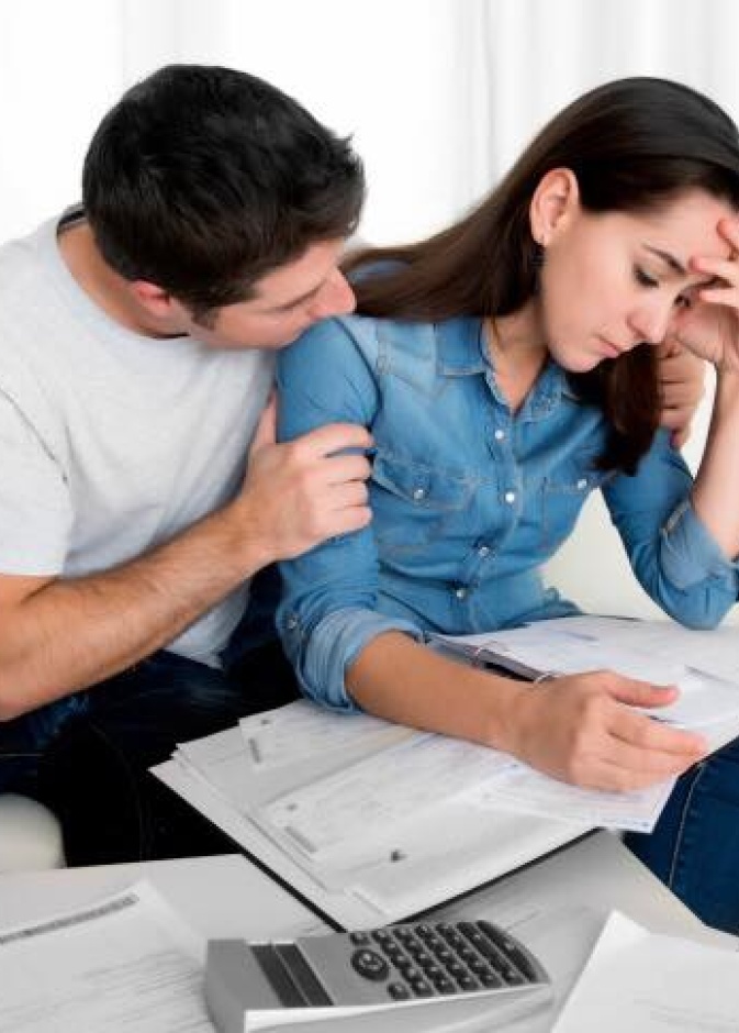 كيفية التعامل مع المرأة متقلبة المزاج