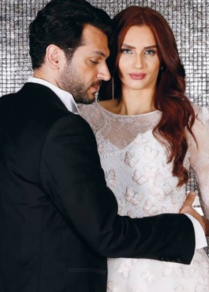 مراد يلدريم  وايمان الباني