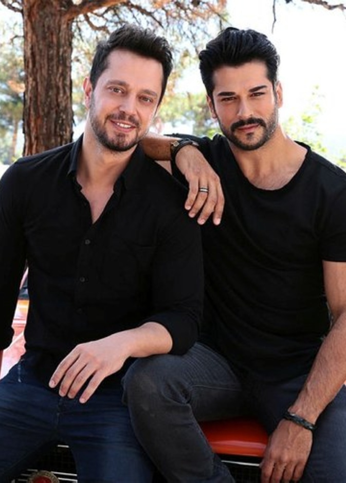 بوراك أوزجفيت ومراد بوز